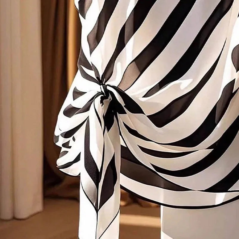 Chemise Rayée Col Rond avec Nœud – Femme
