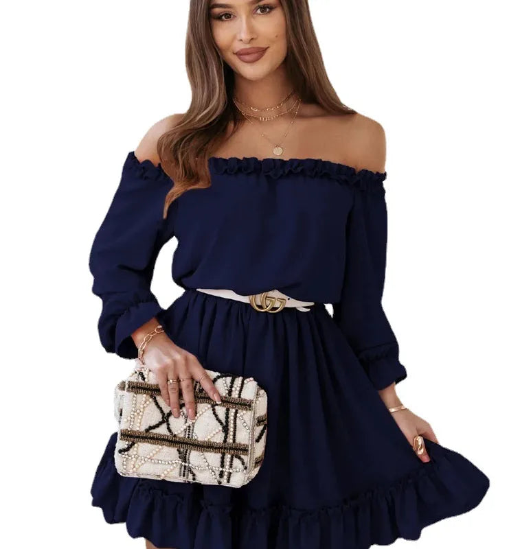 Robe Épaule Découverte Colorée Coupe Cintrée Midi