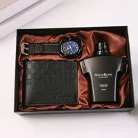 Ensemble de 4 Pièces en Noir – Parfum, Montre, Portefeuille & Coffret Cadeau