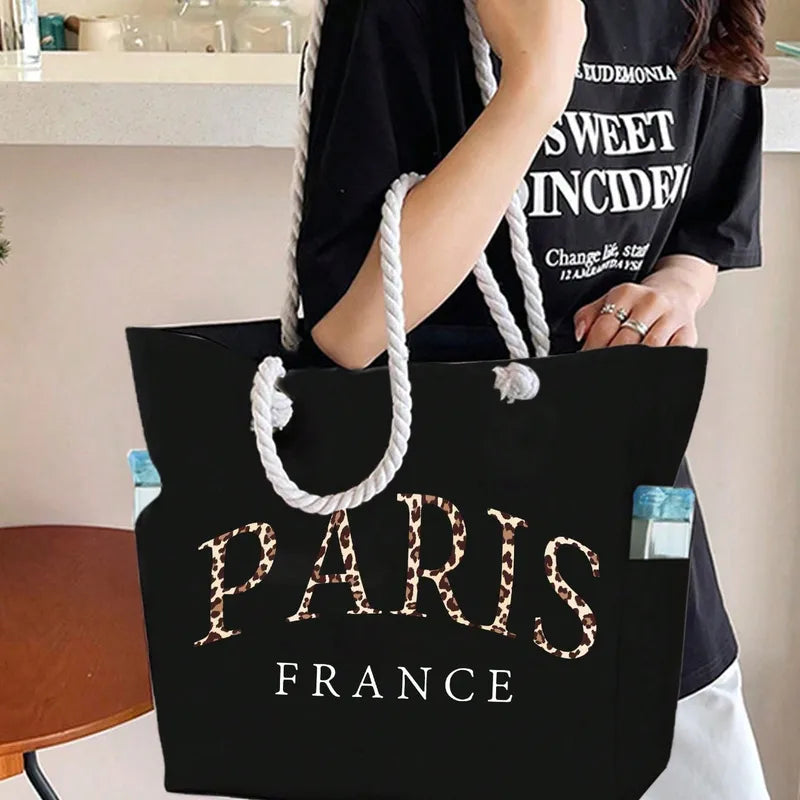Tote Bag Carré Femme – Poche Latérale & Style Minimaliste