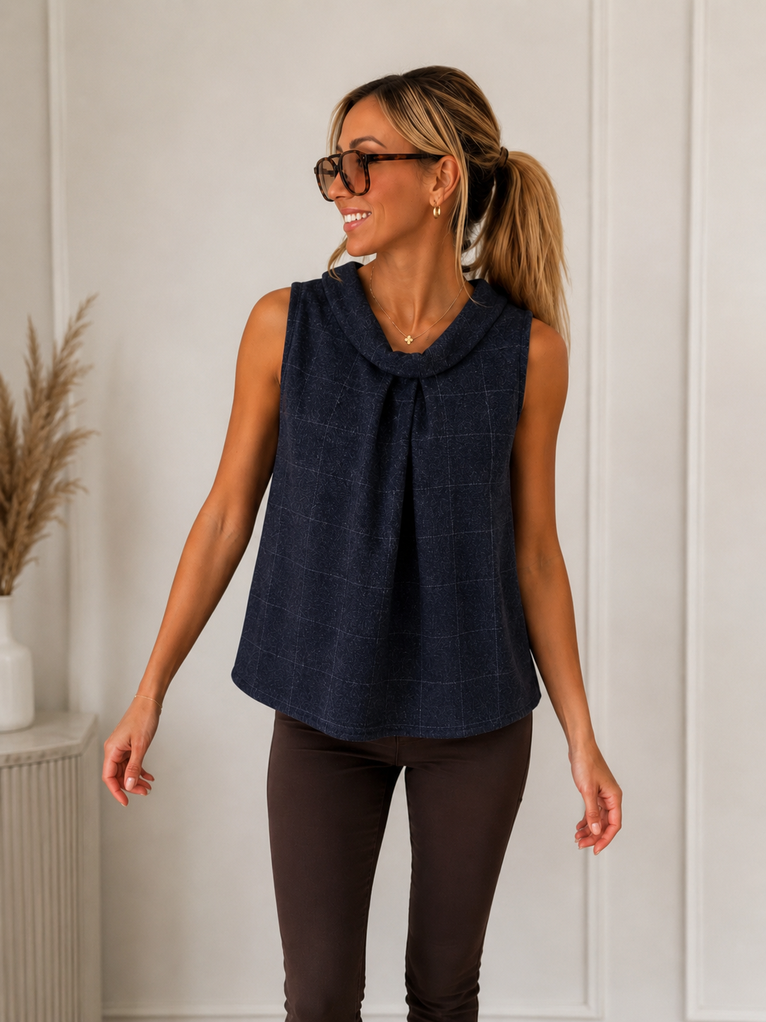 Top Sans Manches à Col Montant – Effet Laine à Carreaux