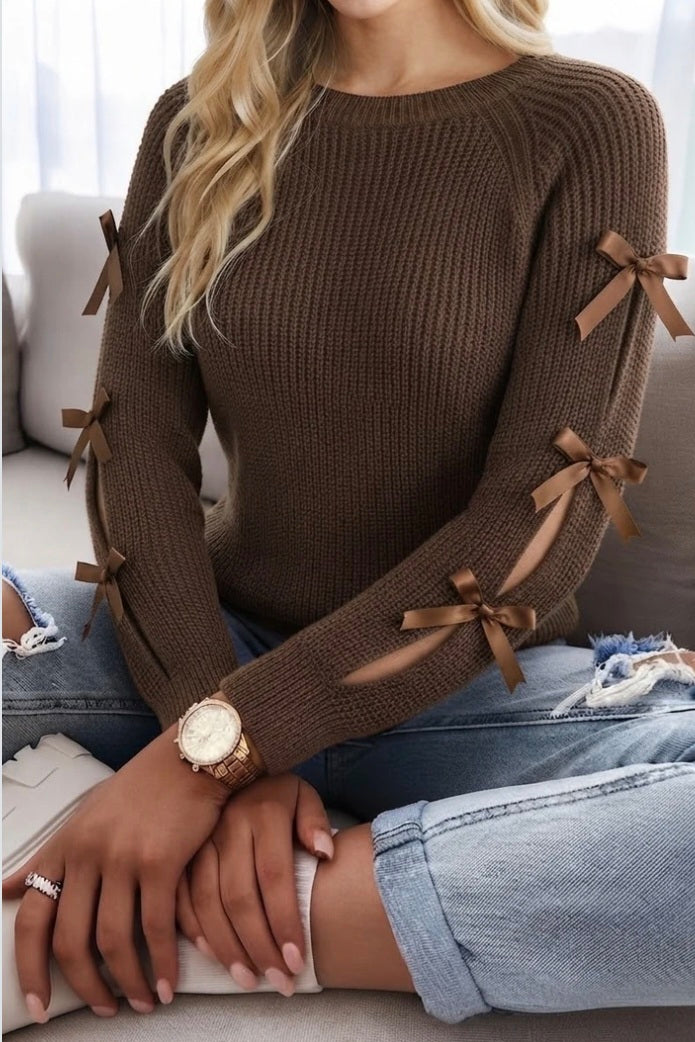 Pull à maille avec nœud