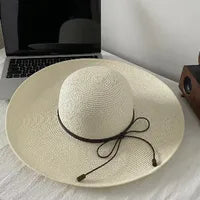 Femmes Style De Bande Dessinée Couleur Unie Grand Avant-toit Chapeau De Soleil Chapeau De Paille