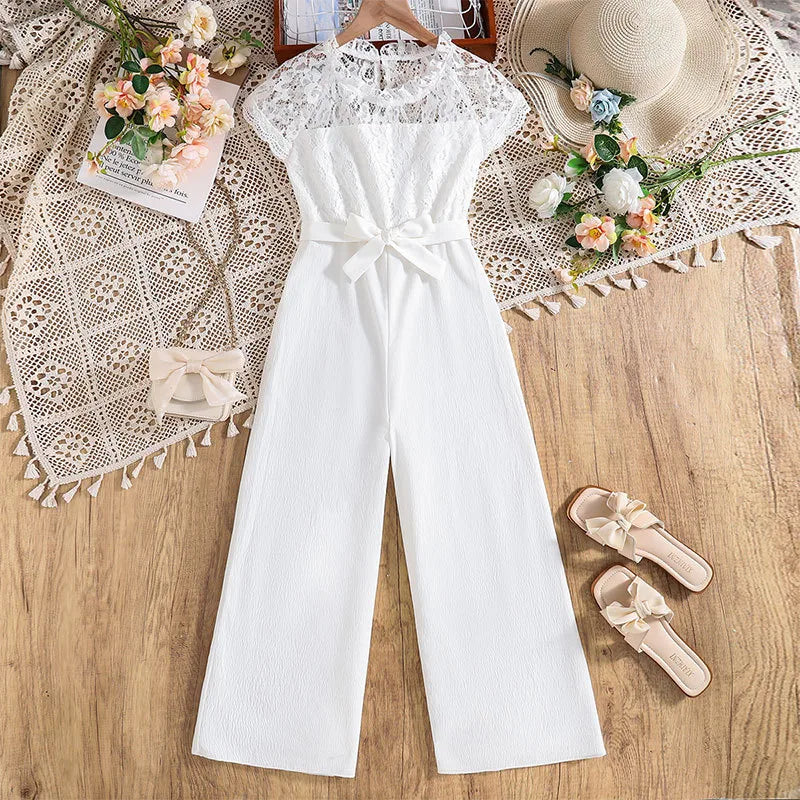 Combinaison Dentelle Blanche Style Coréen – Crêpe, Nœud & Ceinture