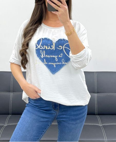 Two-material T-shirt with denim heart – Soft & smart casual
