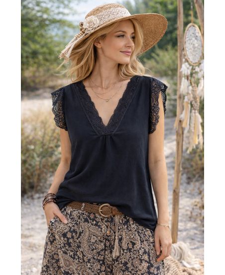 OVERSIZED LACE CAMISOLE TOP – Italian Bohemian Elegance